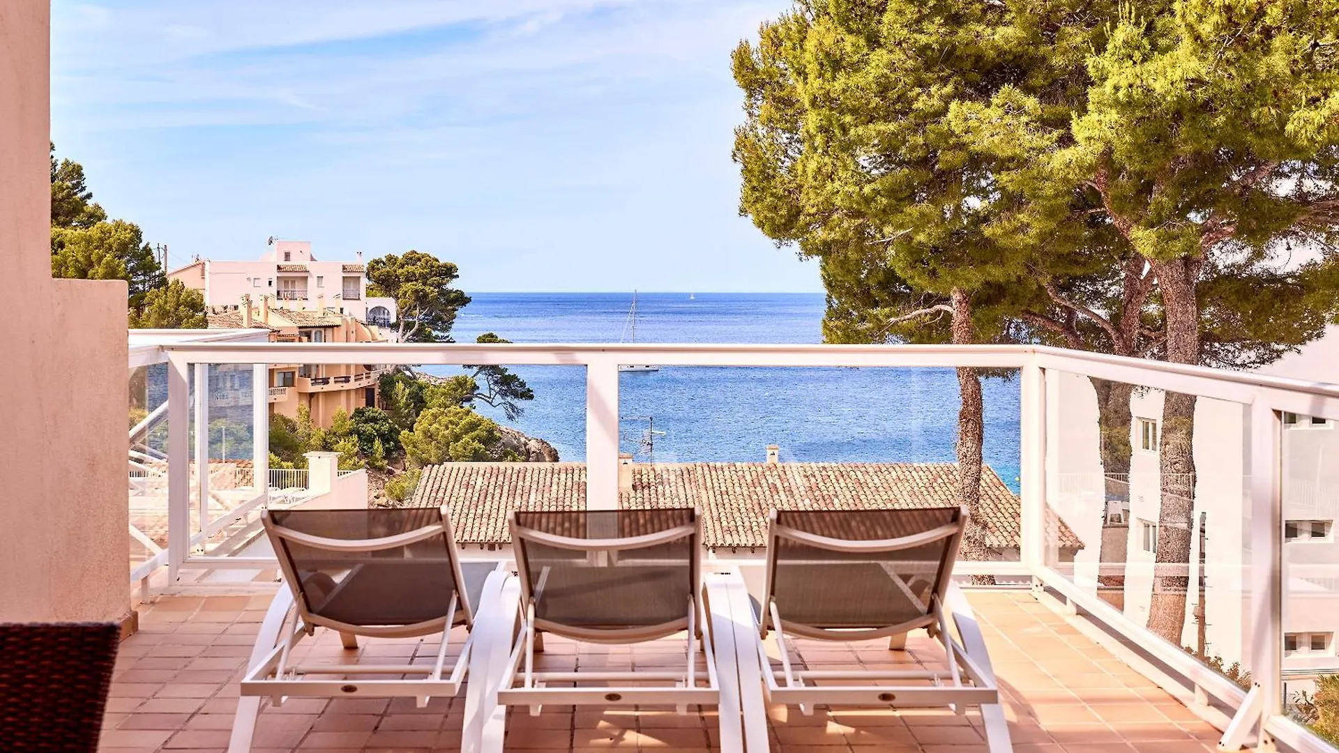 Universal Aparthotel Don Camilo Sant Elm