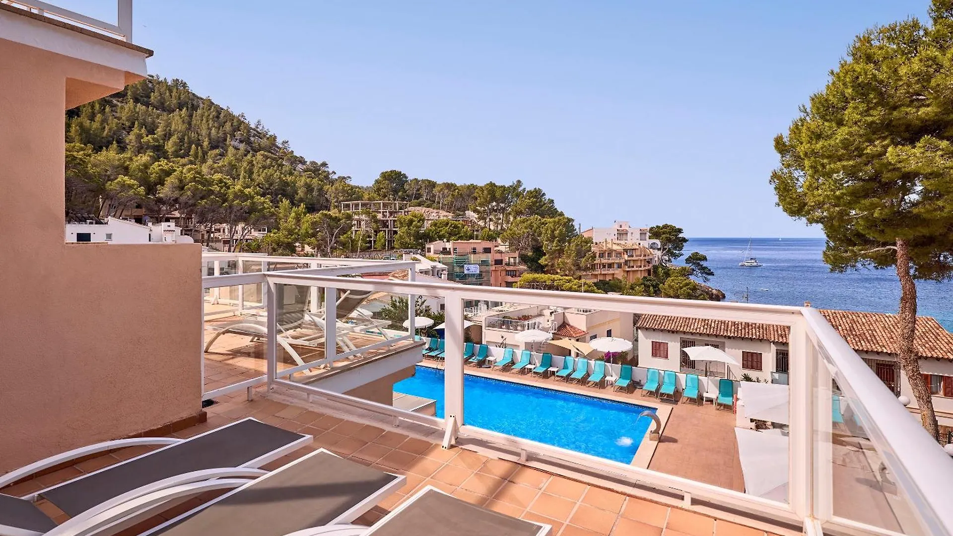 Universal Aparthotel Don Camilo Sant Elm