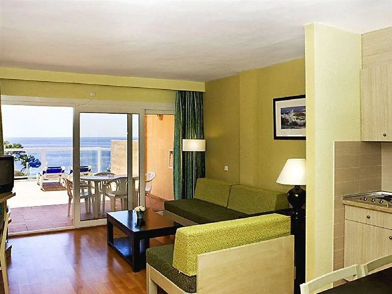 Universal Aparthotel Don Camilo Sant Elm